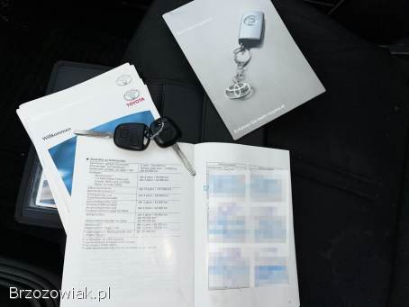 Toyota Yaris 1.  3VVT-i 87KM  2007
