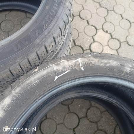 Opony 235/45 R19