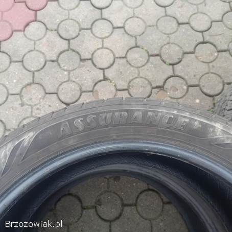 Opony 235/45 R19