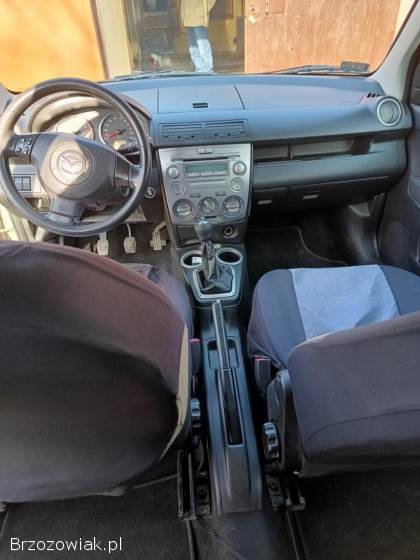 Mazda 2 2006