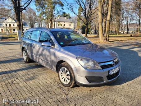 Opel Astra 1,  6 16v Benzyna  2006