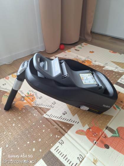 Maxi-Cosi CabrioFix -  fotelik samochodowy 0-13kg,  zestaw z bazą isofix i adapter