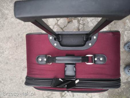Sprzedam dużą walizkę turystyczną