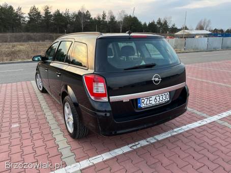 Opel Astra Kombi 2009