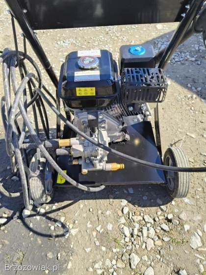 Sprzedam Myjke ciśnieniową ( karcher ) SPALINOWA