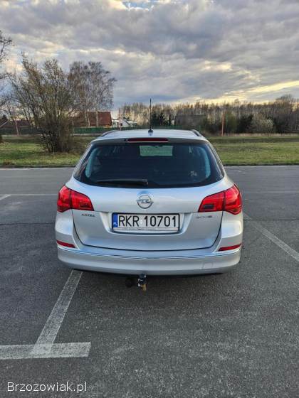 Opel Astra J 2014