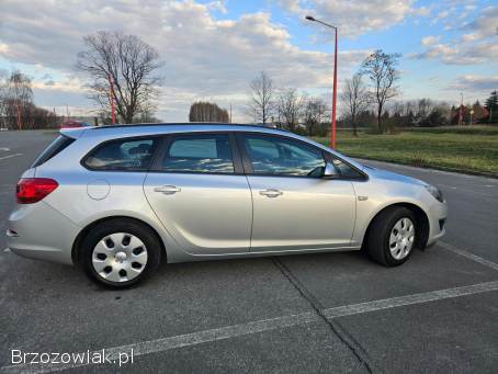 Opel Astra J 2014