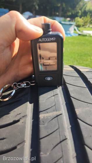 Opony letnie 2xMichelin i 2xToledo 205/60R16