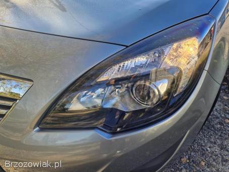 Opel Meriva II 1.  4 TURBO 2010