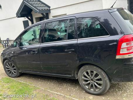 Opel Zafira 2011