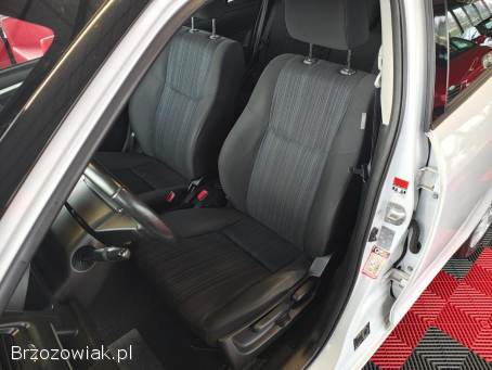 Suzuki Swift 1.  2D Zadbany  2015