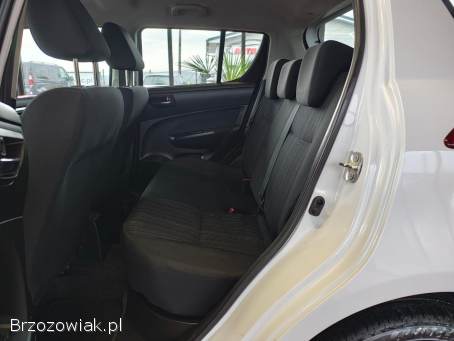 Suzuki Swift 1.  2D Zadbany  2015