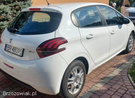Peugeot 208 Osobowy 2016
