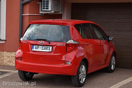 Toyota Verso S 1.  33 VVT-i 99KM 2011
