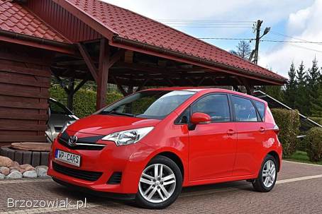 Toyota Verso S 1.  33 VVT-i 99KM 2011