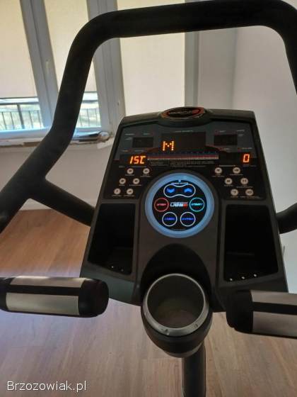 Profesjonalny rower treningowy Momentum UB5