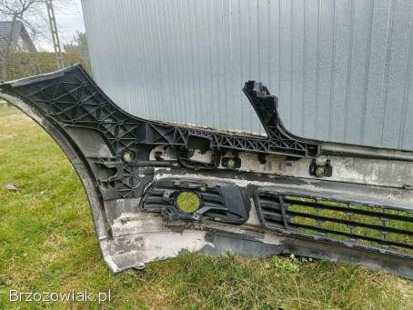Mercedes W204 C klasa Zderzak przód czarny