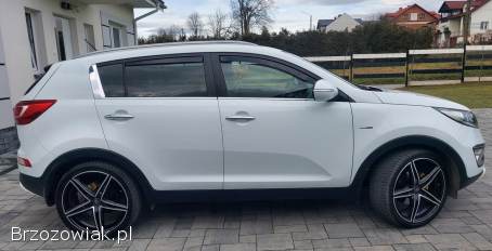 Kia Sportage 1.  7 Limited Edit 2013