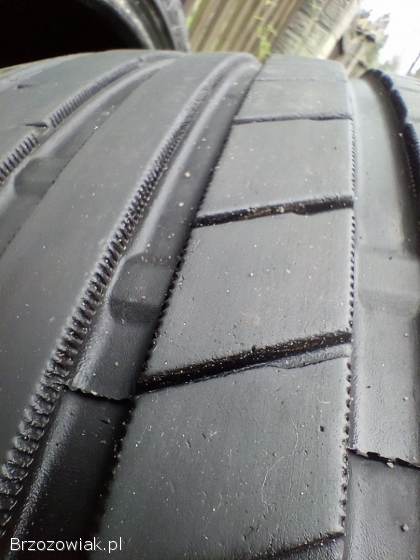 Opony letnie Zeetex HP2000.  225/45/17 Stan bardzo dobry.
