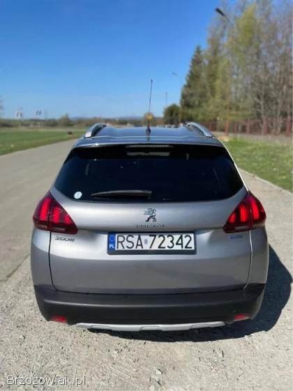 Peugeot 2008 1.  2 110 km  2017