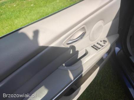 BMW Seria 3 325I Touring  2005