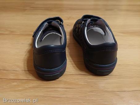 Profilaktyczne skórzane półbuty dziecięce marki BARTEK w rozmiarze: 29