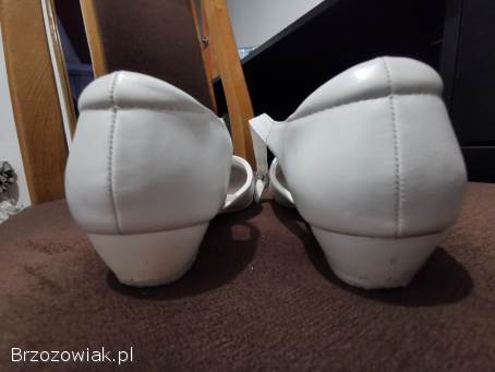 Buty dziewczęce do I Komunii Św.