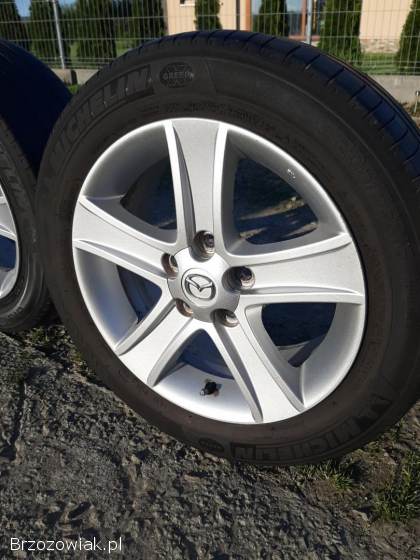 Mazda alu 16 letnie