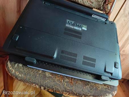 Asus i7-4710HQ 8x 2.  5-3.  0GHZ GTX 850m 12GB Ram Dysk SSD