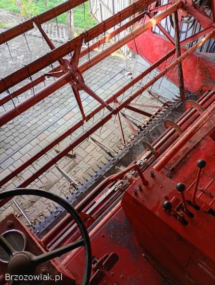 Kombajn Massey Ferguson 487