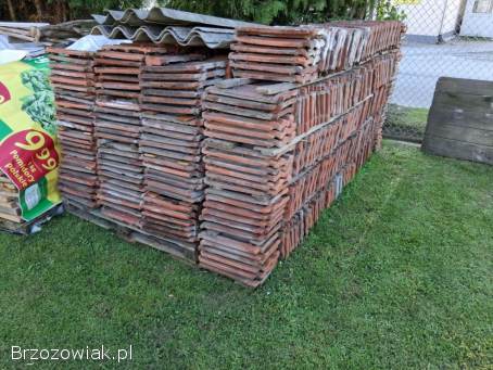 Dachówka Czerwona Dobrzechów 1.  50 zł /szt