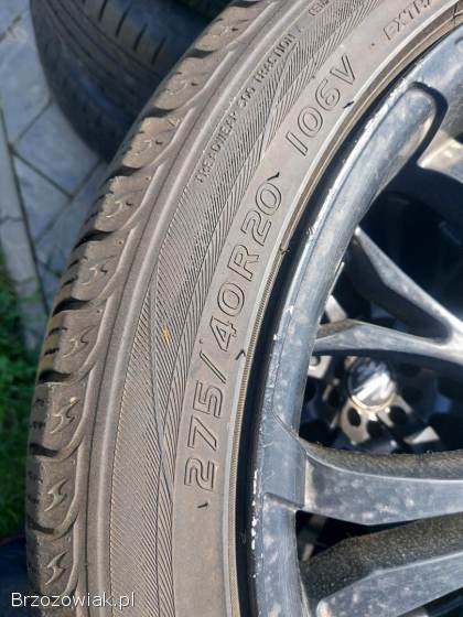 Opony 275/40R20