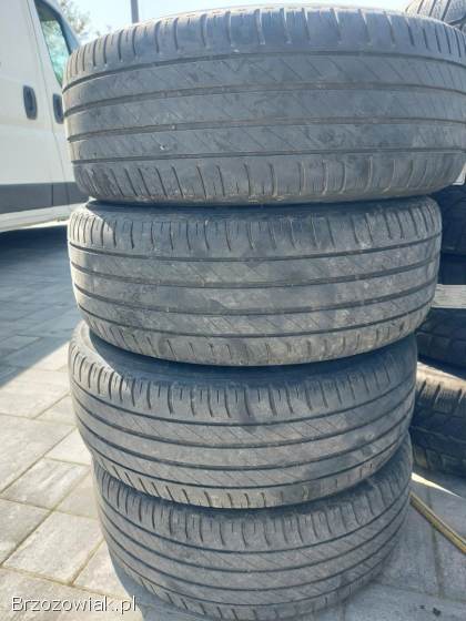 Opony 205/55R16