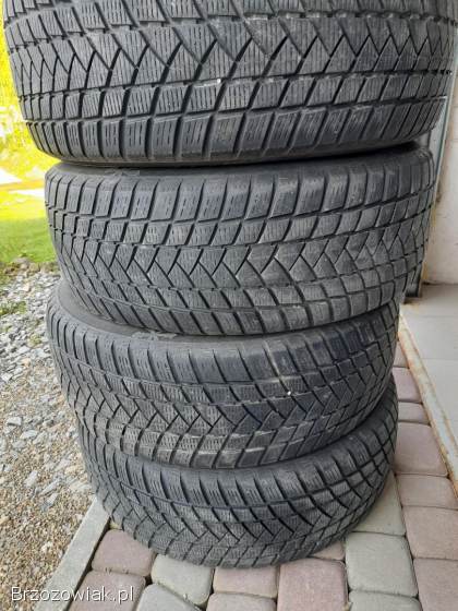 Opony zimowe 235/65 R17