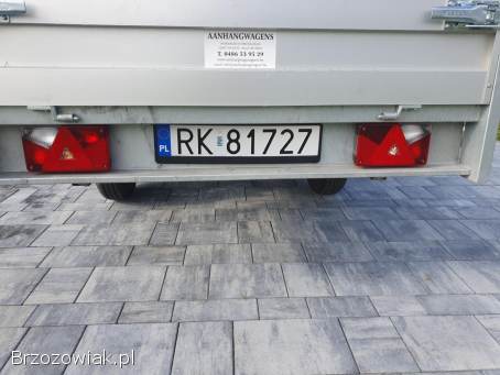 Przyczepka samochodowa