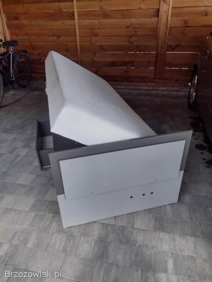 Oddam łóżko dla chłopca