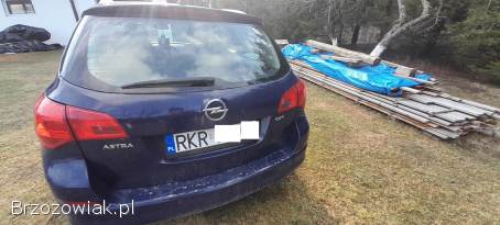Opel Astra SPORTS TOURER 2010