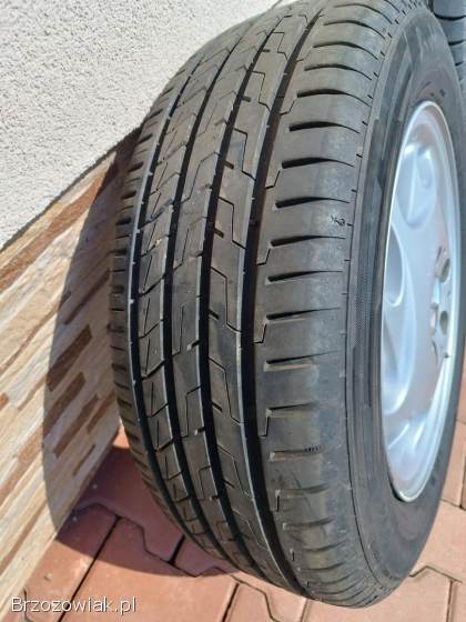 Felgi aluminiowe z oponami