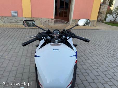 Honda CBR 125R 2015