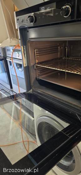 Piekarnik gorenje z funkcją pary.  Gwarancja