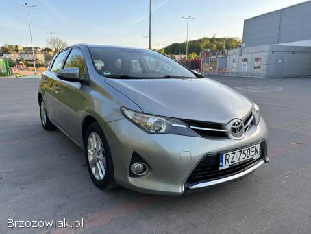 Toyota Auris II 2013