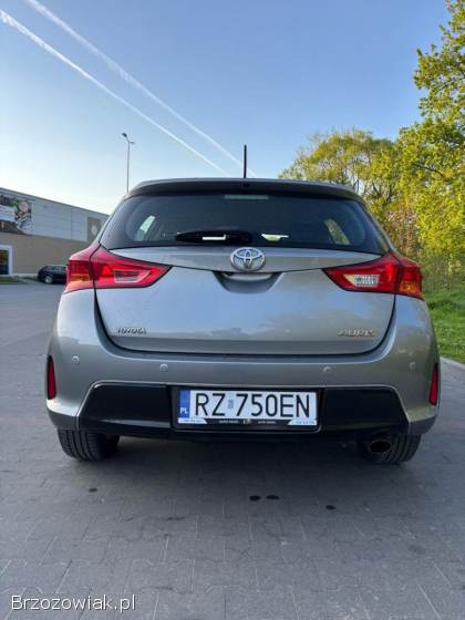 Toyota Auris II 2013