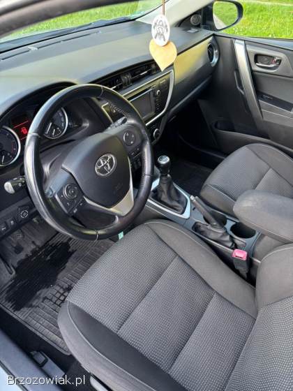Toyota Auris II 2013