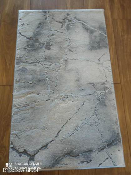 Sprzedam 2 sztuki dywaników 60x100 cm