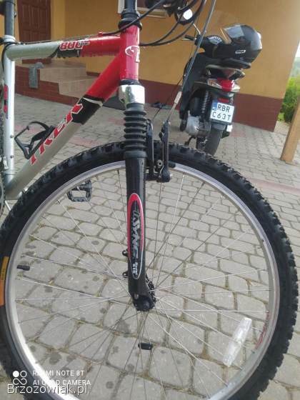 Rower TREK 800