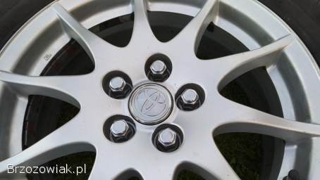 Toyota felgi aluminiowe R16 koła.