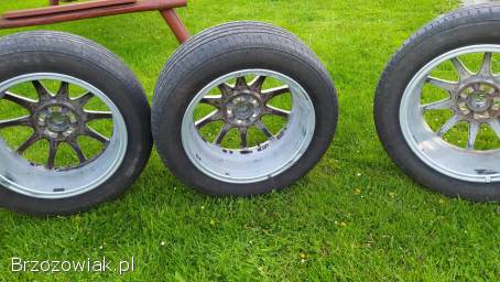 Toyota felgi aluminiowe R16 koła.