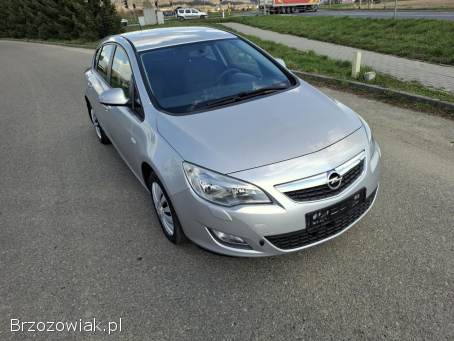 Opel Astra Klima CDTI 6Bieg 2012