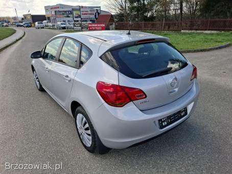 Opel Astra Klima CDTI 6Bieg 2012
