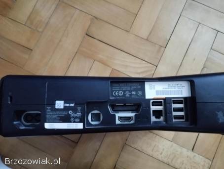 Konsola xbox 360 500gb + zasilacz + 2 pady + gry